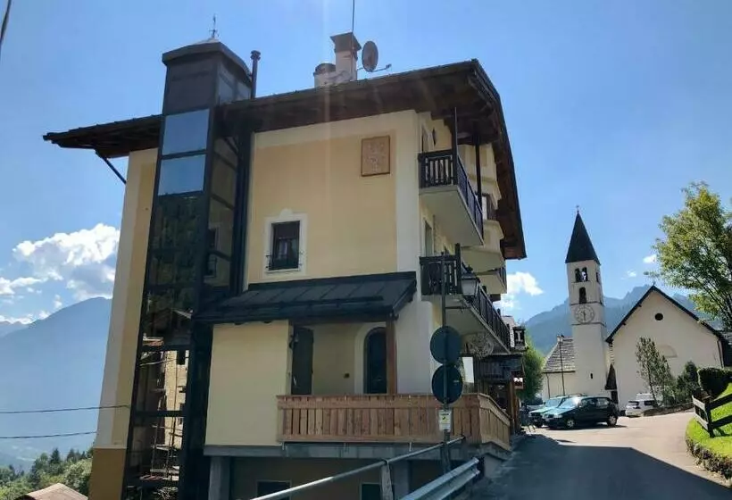 Hotelli Stella Alpina