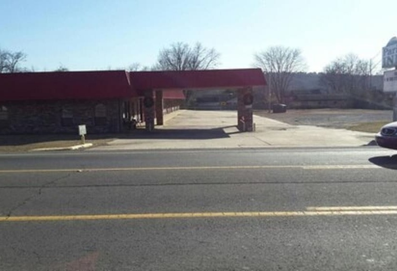 모텔 Paris Inn And Suites