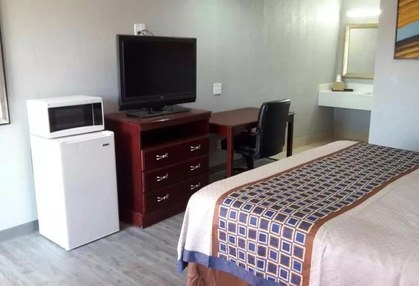 Motelli Paris Inn And Suites