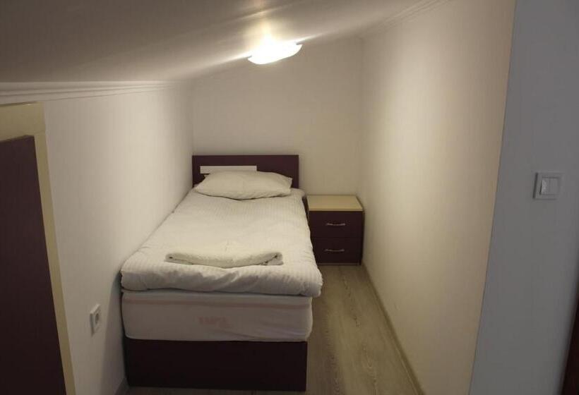 פנסיון къща за гости мишурови