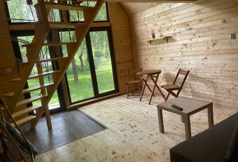 Pensão Conacul Lui Patrick