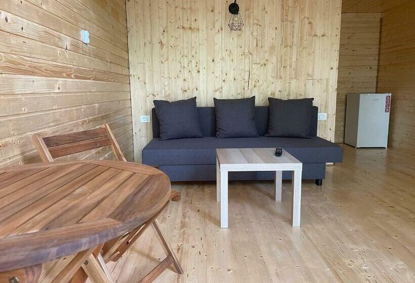 Pensão Conacul Lui Patrick