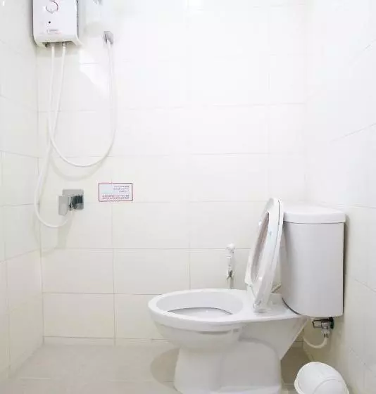 Majatalo Shouse  Surin