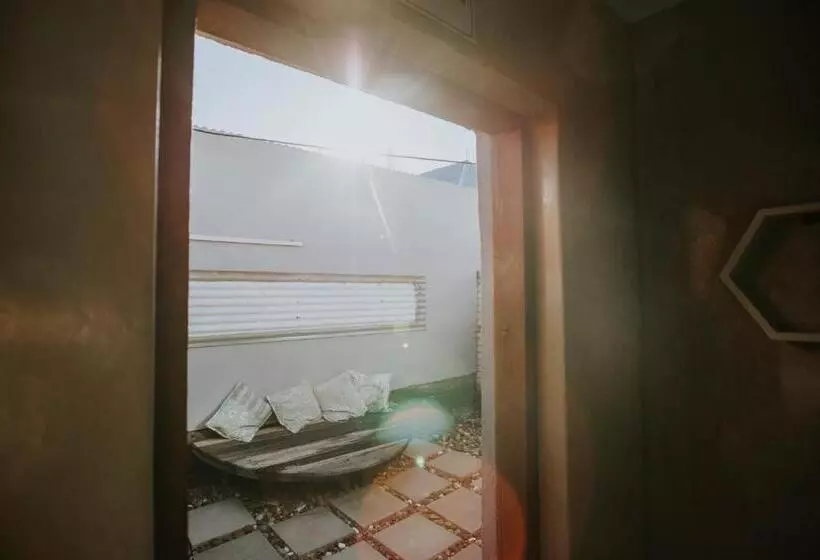 Majatalo Three Birds Country House