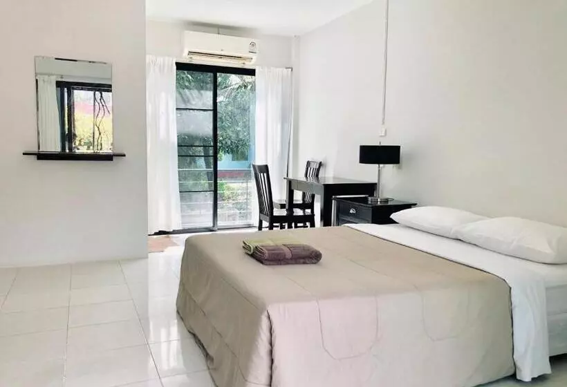 Majatalo Wassana Sitdharma Guesthouse