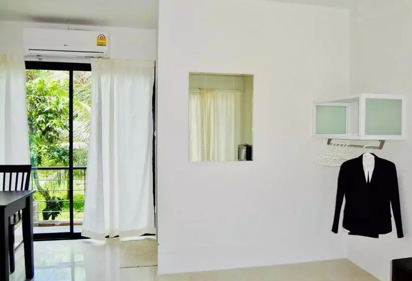 Majatalo Wassana Sitdharma Guesthouse