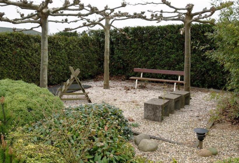 B&b “te Warskip Bij Blokvis”