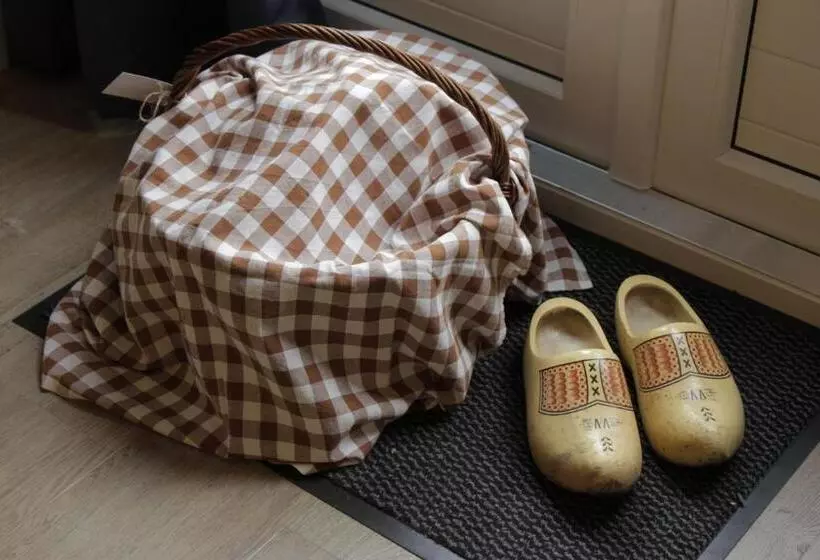 B&b “te Warskip Bij Blokvis”