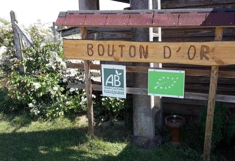 Aamiaismajoitus (B&B) La Ferme Du Bouton D Or