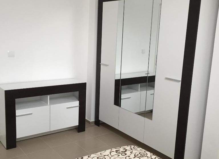 ベッドアンドブレックファースト Royal 60