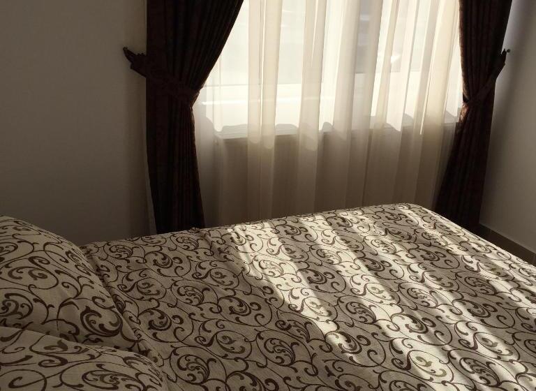 ベッドアンドブレックファースト Royal 60