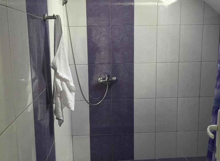 ベッドアンドブレックファースト Royal 60