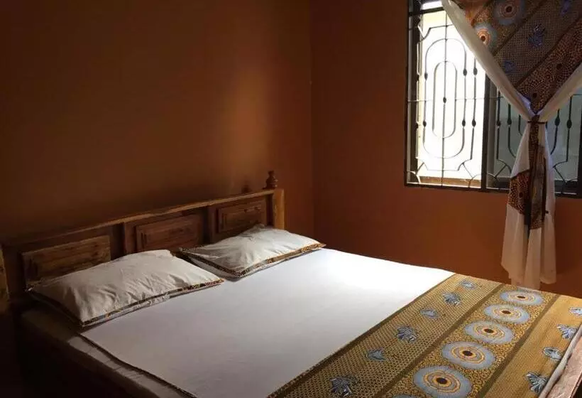 Beswahilid B & B