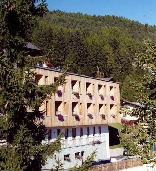 هتل Al Cargà