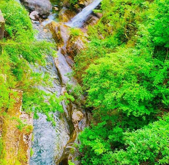 בית מלון כפרי Albergo Ristorante Pace