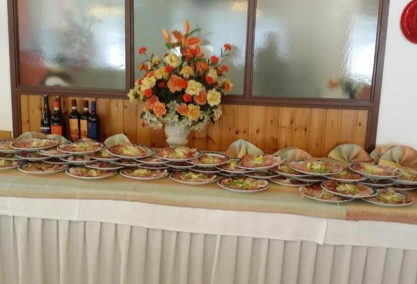 בית מלון כפרי Albergo Ristorante Pace