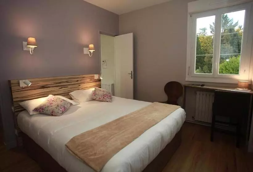 Hotelli Hôtel   Restaurant Des Voyageurs