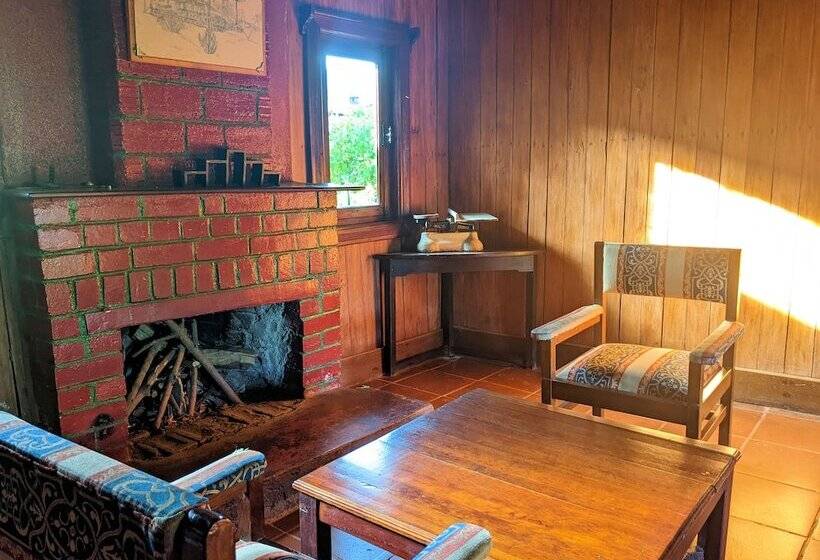 בית מלון כפרי Lawns