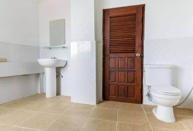 Hotelli Oyo 1012 Vintage Home