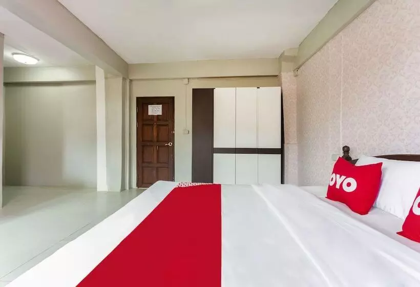 Hotelli Oyo 1012 Vintage Home