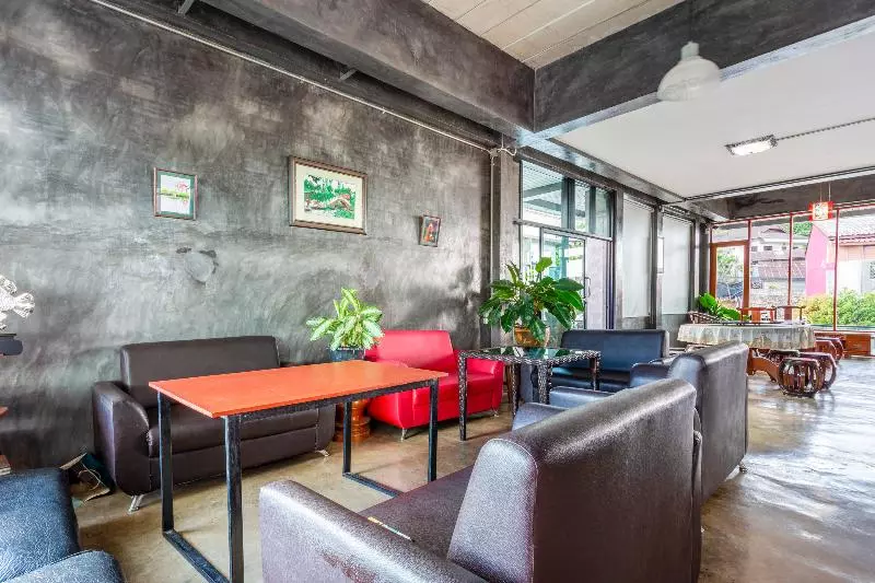 Hotelli Oyo 1012 Vintage Home