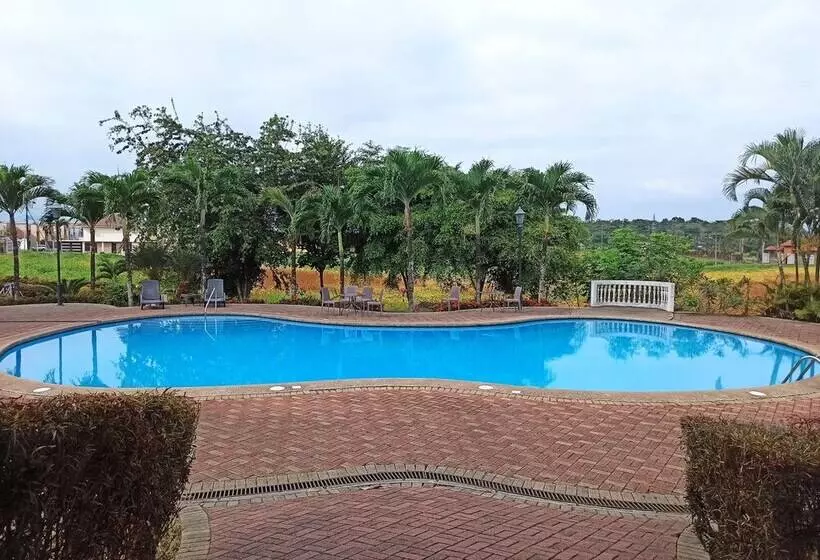 Hotelli Palmar Del Sol