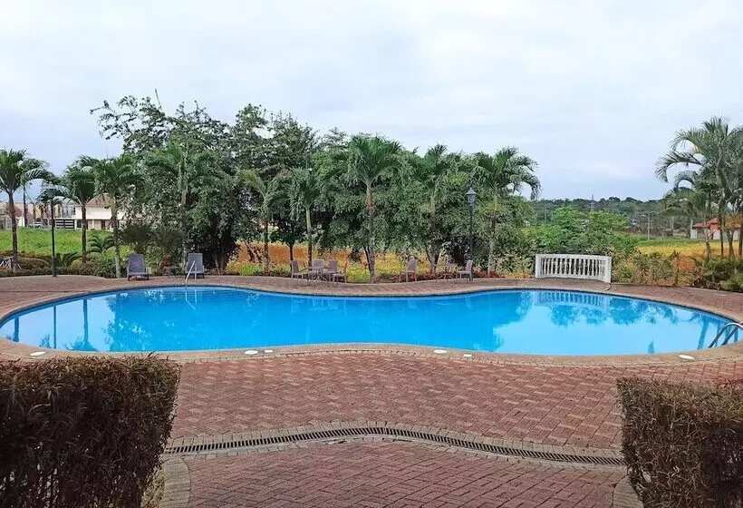 Hotelli Palmar Del Sol