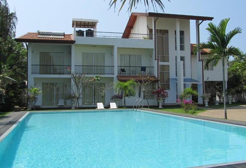 בית מלון כפרי Rainbow Lagoon Villa