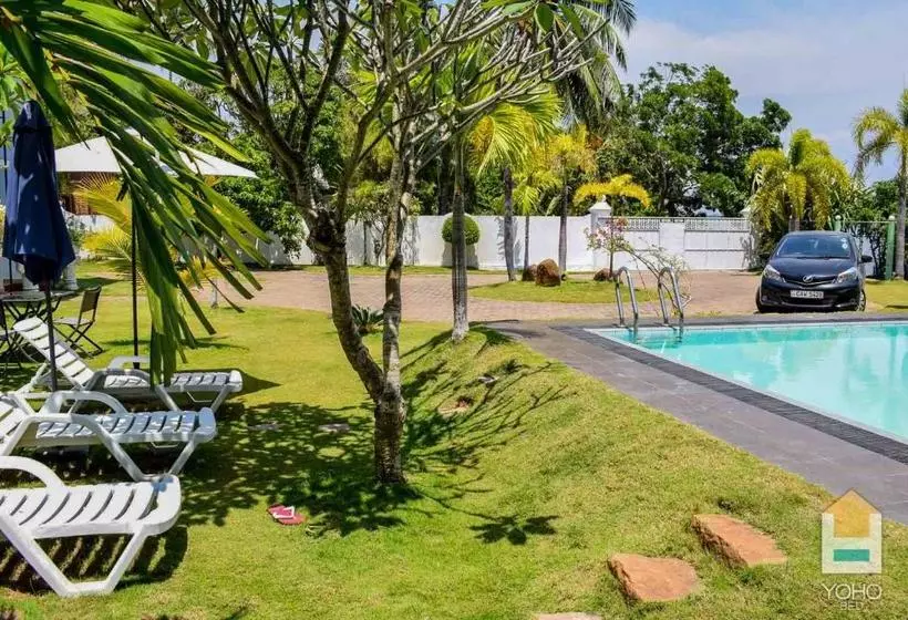 هتل Rainbow Lagoon Villa