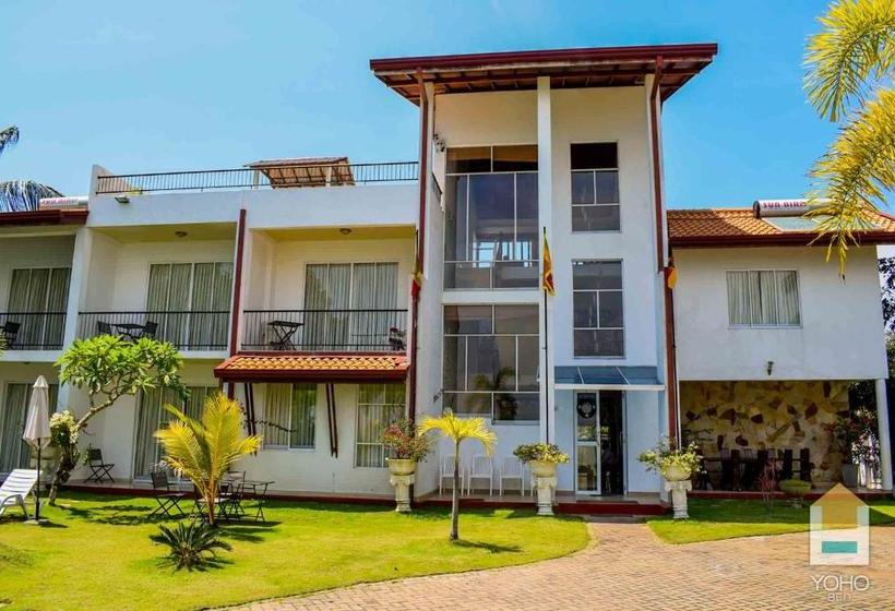 בית מלון כפרי Rainbow Lagoon Villa