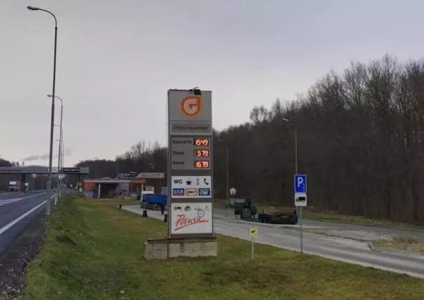 Motelli Gas Truck Centrum