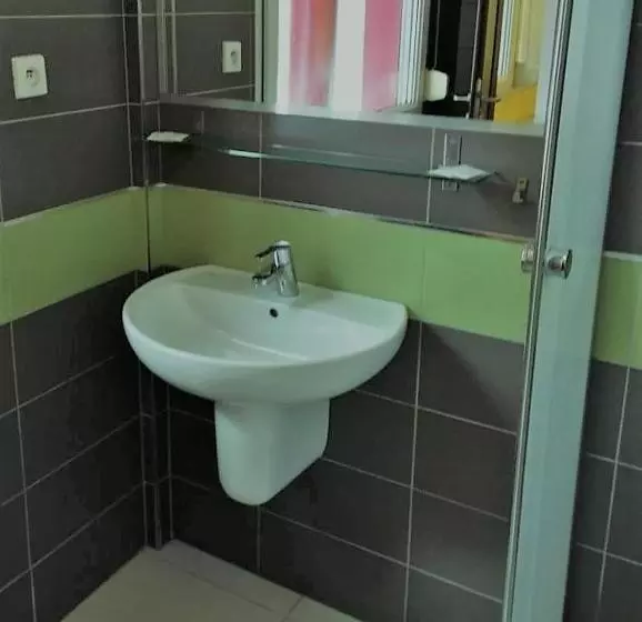 Motelli Gas Truck Centrum