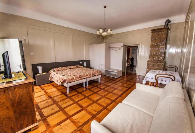 פנסיון Casa Alice