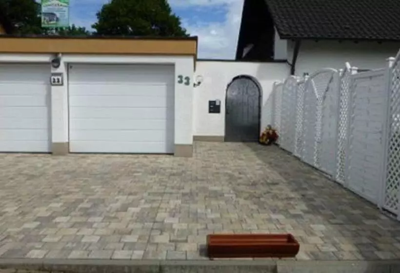 Majatalo Gästehaus Diemer