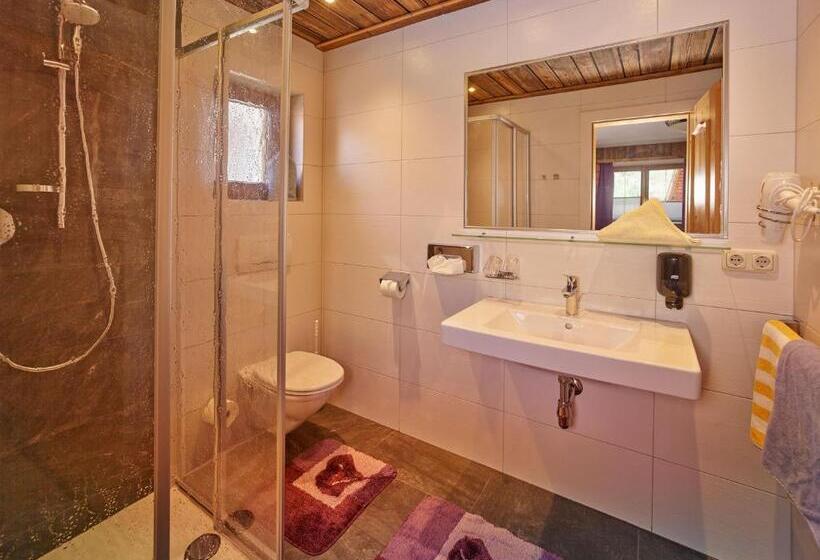 بنسيون Haus Erbhof