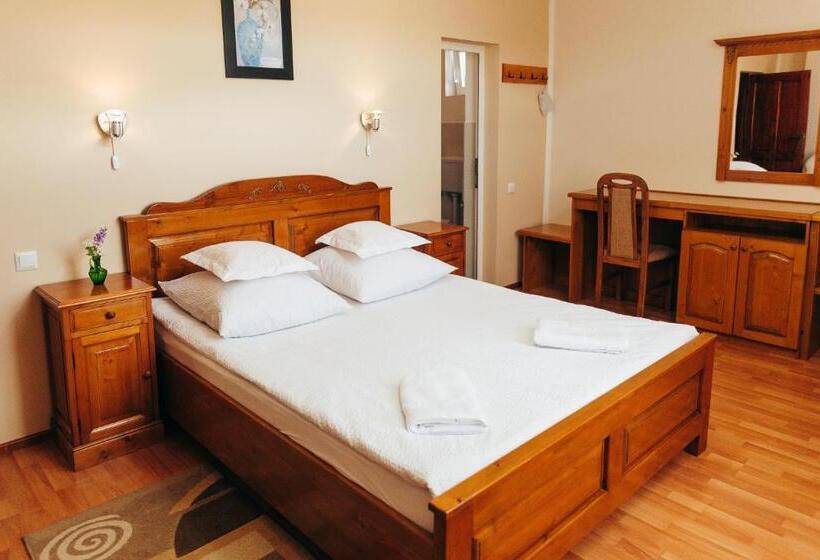 بنسيون Vila Carmen Camere De închiriat 3 Stele