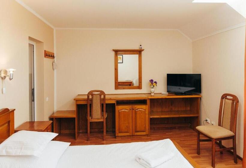 بنسيون Vila Carmen Camere De închiriat 3 Stele