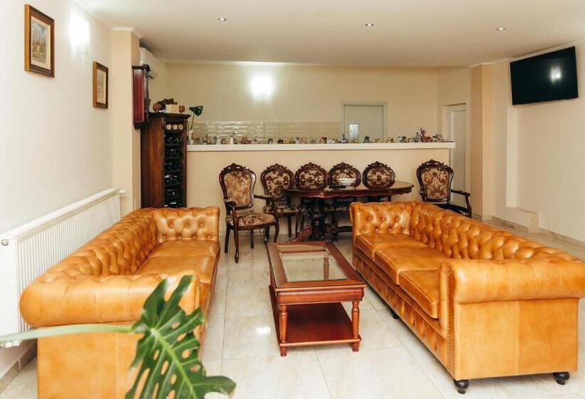 بنسيون Vila Carmen Camere De închiriat 3 Stele