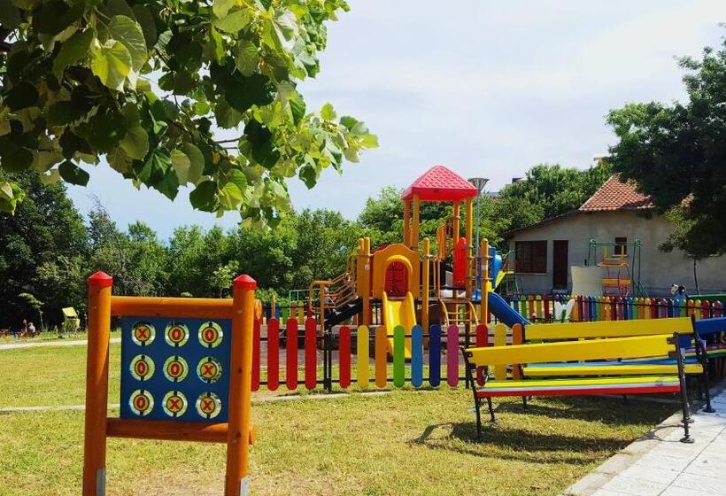 ペンション Villa Rusto