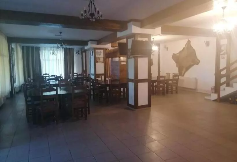 Pensiunea Pomi  Oesti