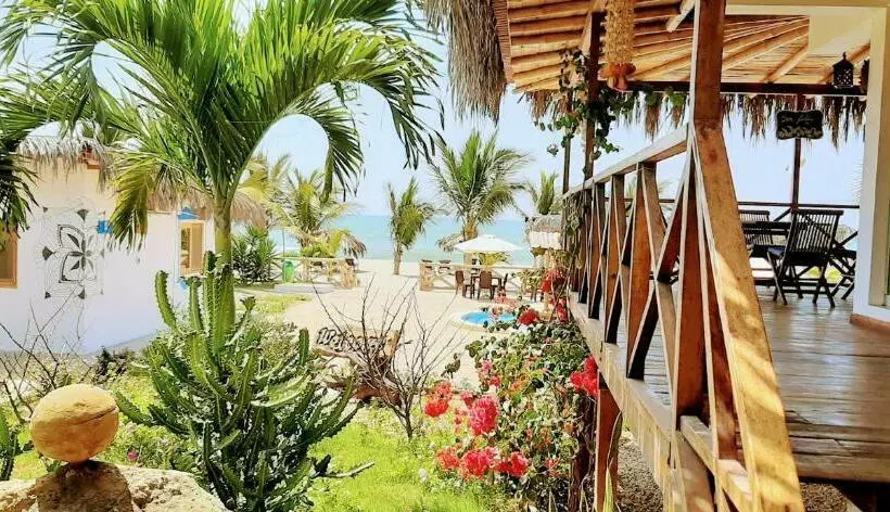 リゾートホテル Palo Santo Beach Club