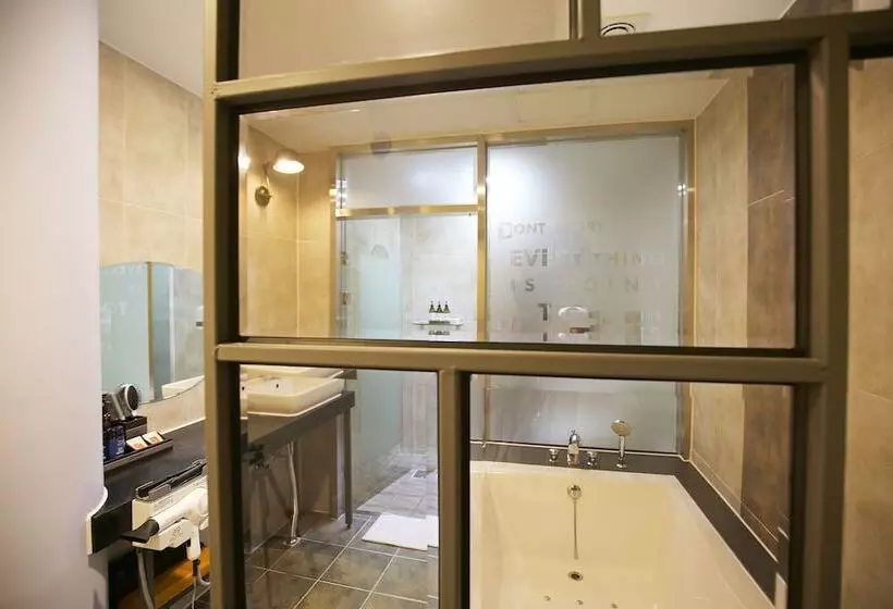 Cheongju Hotel 69