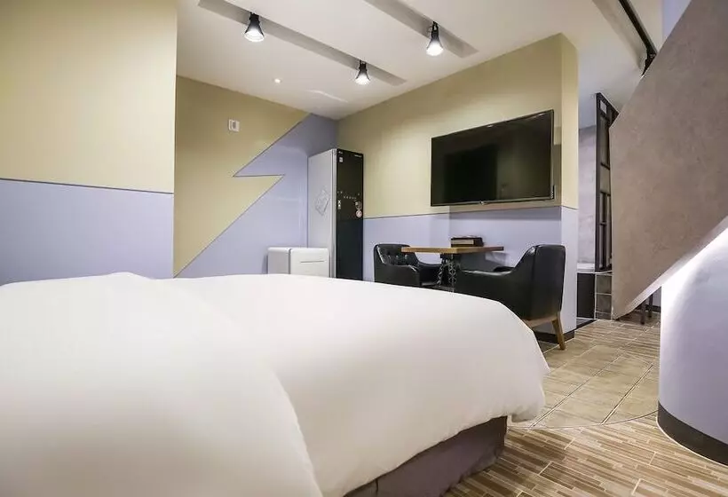 Cheongju Hotel 69