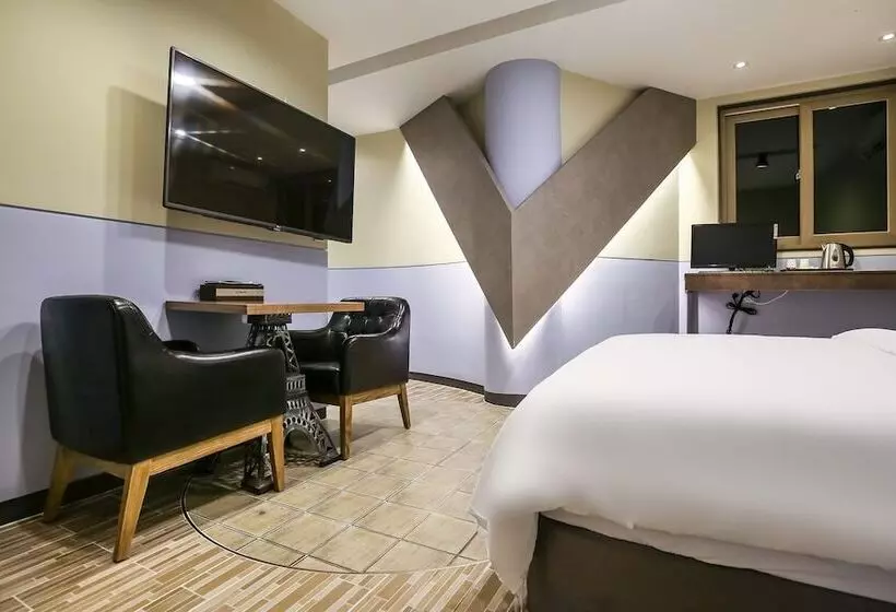 Cheongju Hotel 69