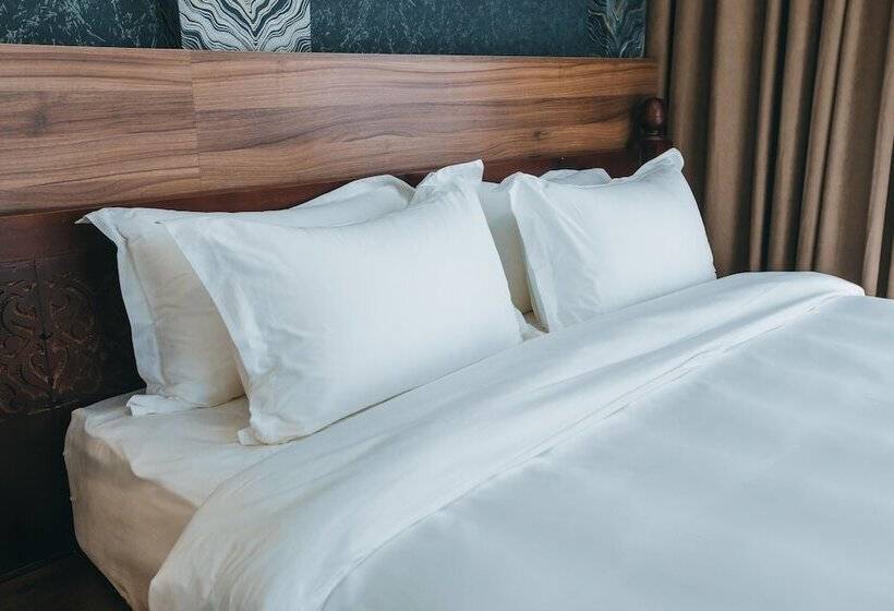 هتل Jannat Resort Osh