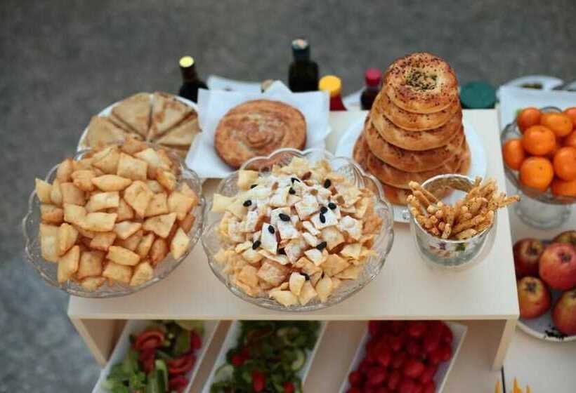 هتل Jannat Resort Osh