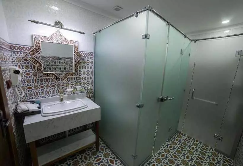 هتل Jannat Resort Osh