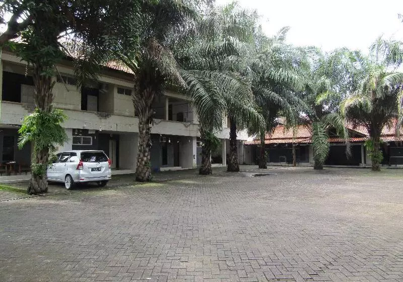 Hotel Kencana Jaya