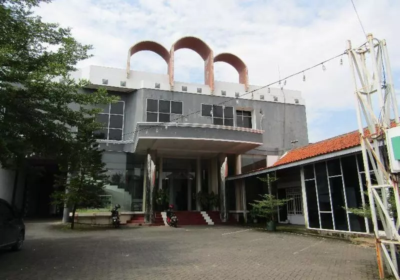 Hotel Kencana Jaya