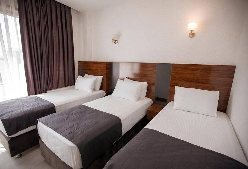 فندق Med Airport